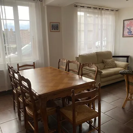 Apartment Grande Maison Au Centre Des Andelys
